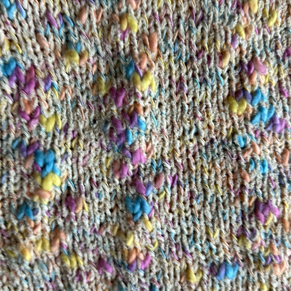 Spring Time/Easter Knit Vest Size Medium - image 4